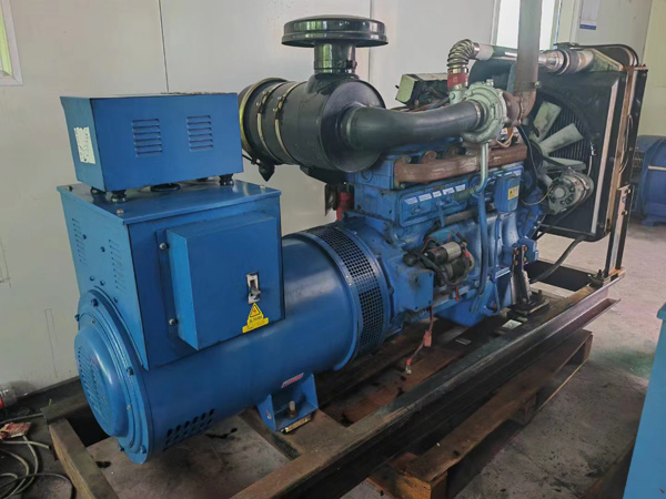 大新100kW柴油发电机组使用多级机油有哪些优缺点？