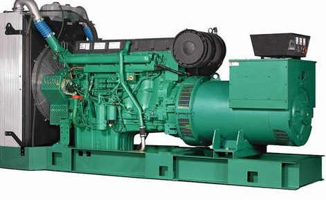 大新发电机除垢后需要用清水冲洗水冷式机油散热器几次？